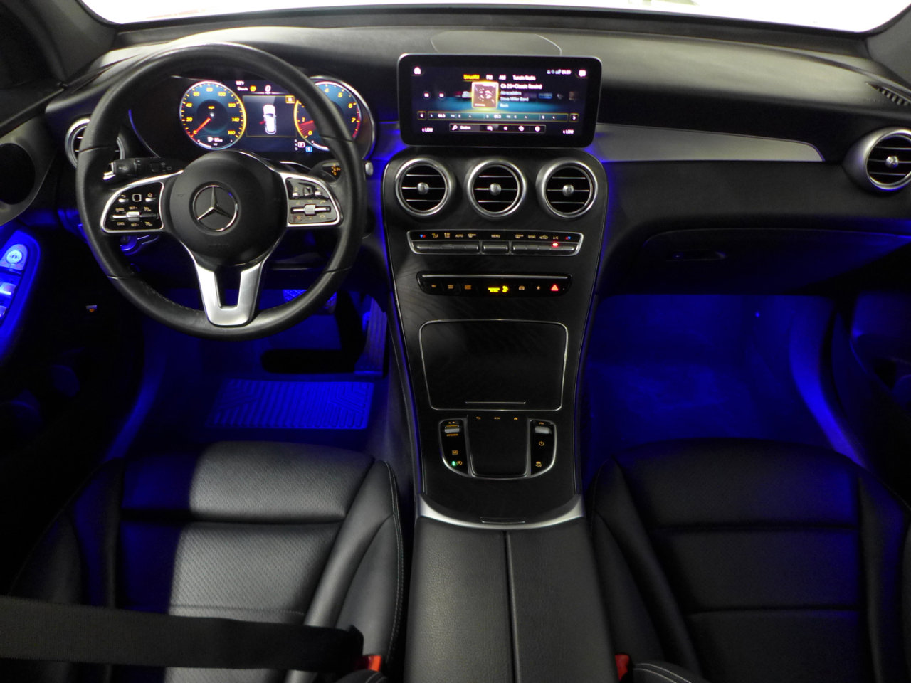 Used 2020 Mercedes-Benz GLC 300 image 15