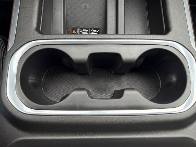 Used 2019 Chevrolet Silverado 1500 High Country image 28