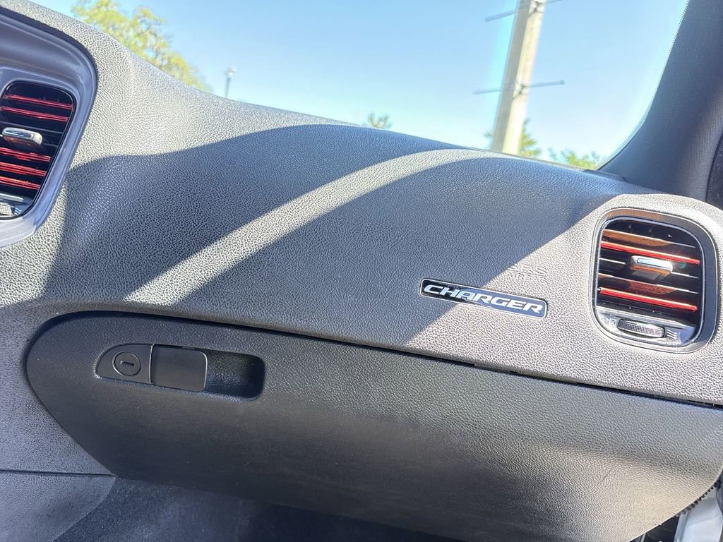 Used 2023 Dodge Charger SXT w/ Blacktop Package image 19