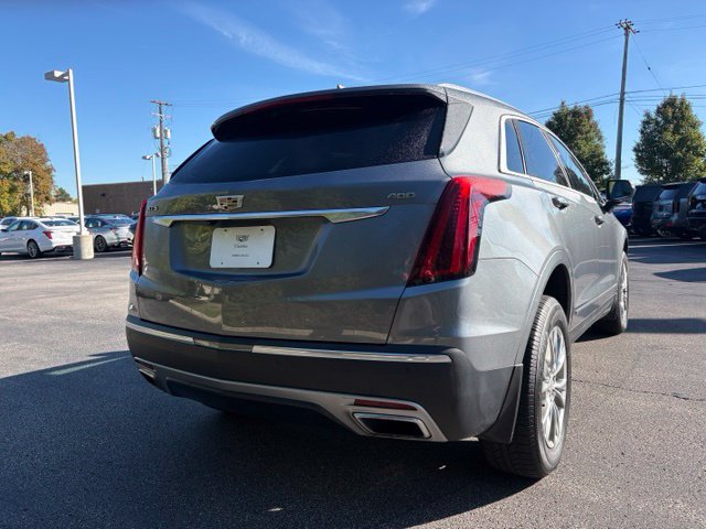 Used 2020 Cadillac XT5 Premium Luxury w/ LPO, Floor Liner Package FWD image 5