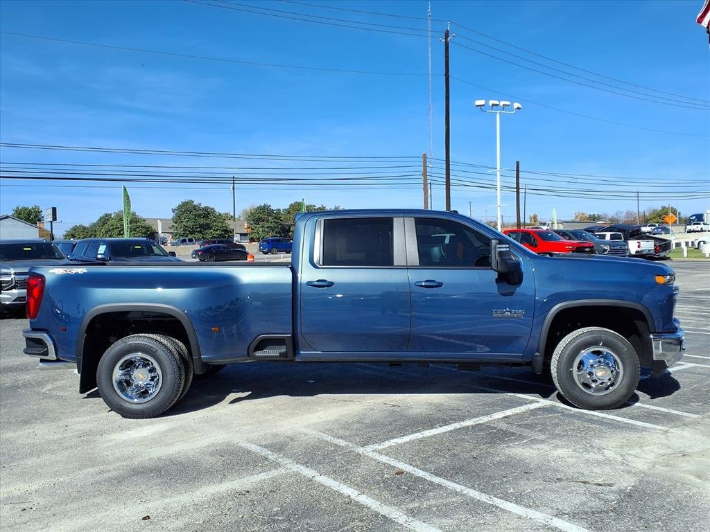 New 2026 Chevrolet Silverado 3500 LT w/ Texas Edition image 3