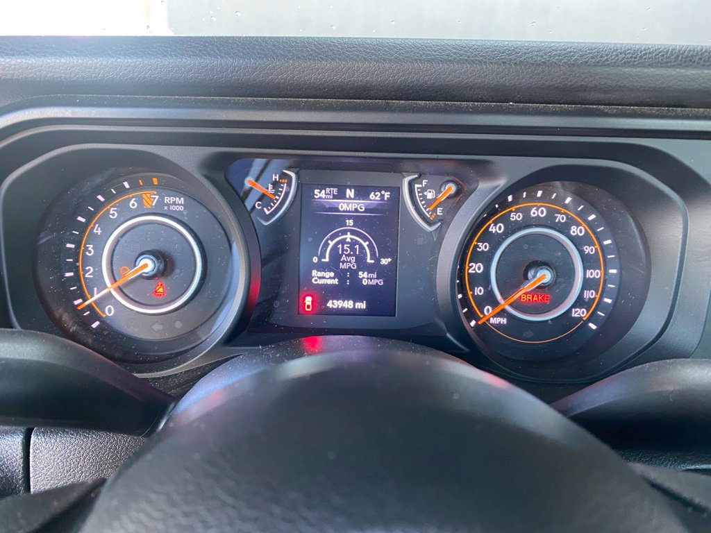 Used 2024 Jeep Gladiator Sport AWD/4WD image 19