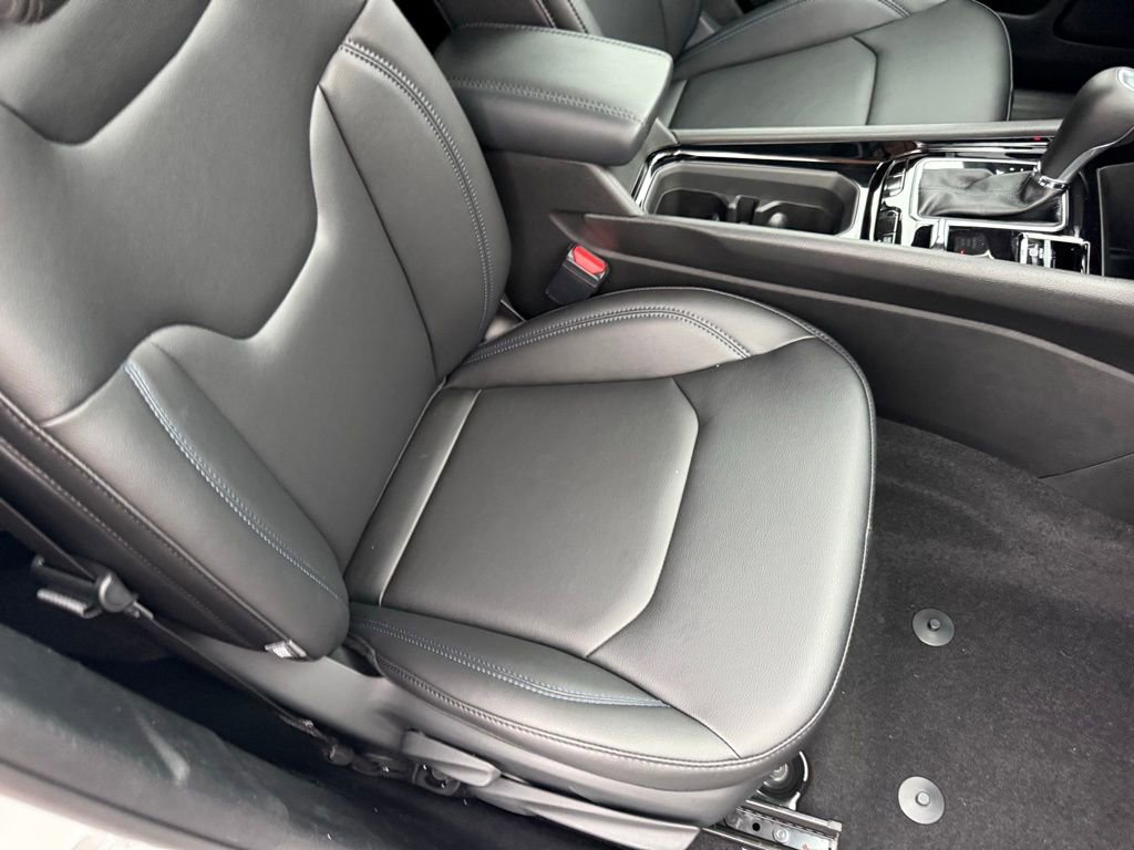 New 2026 Jeep Compass Limited image 14