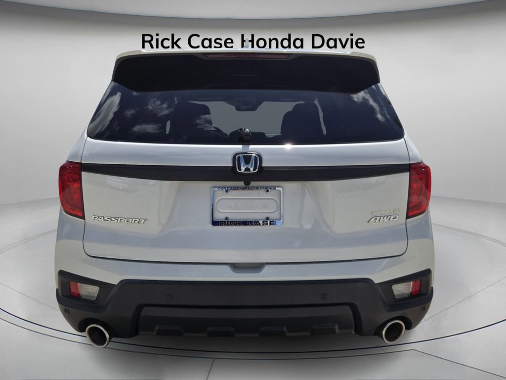 Certified 2023 Honda Passport EX-L image 6