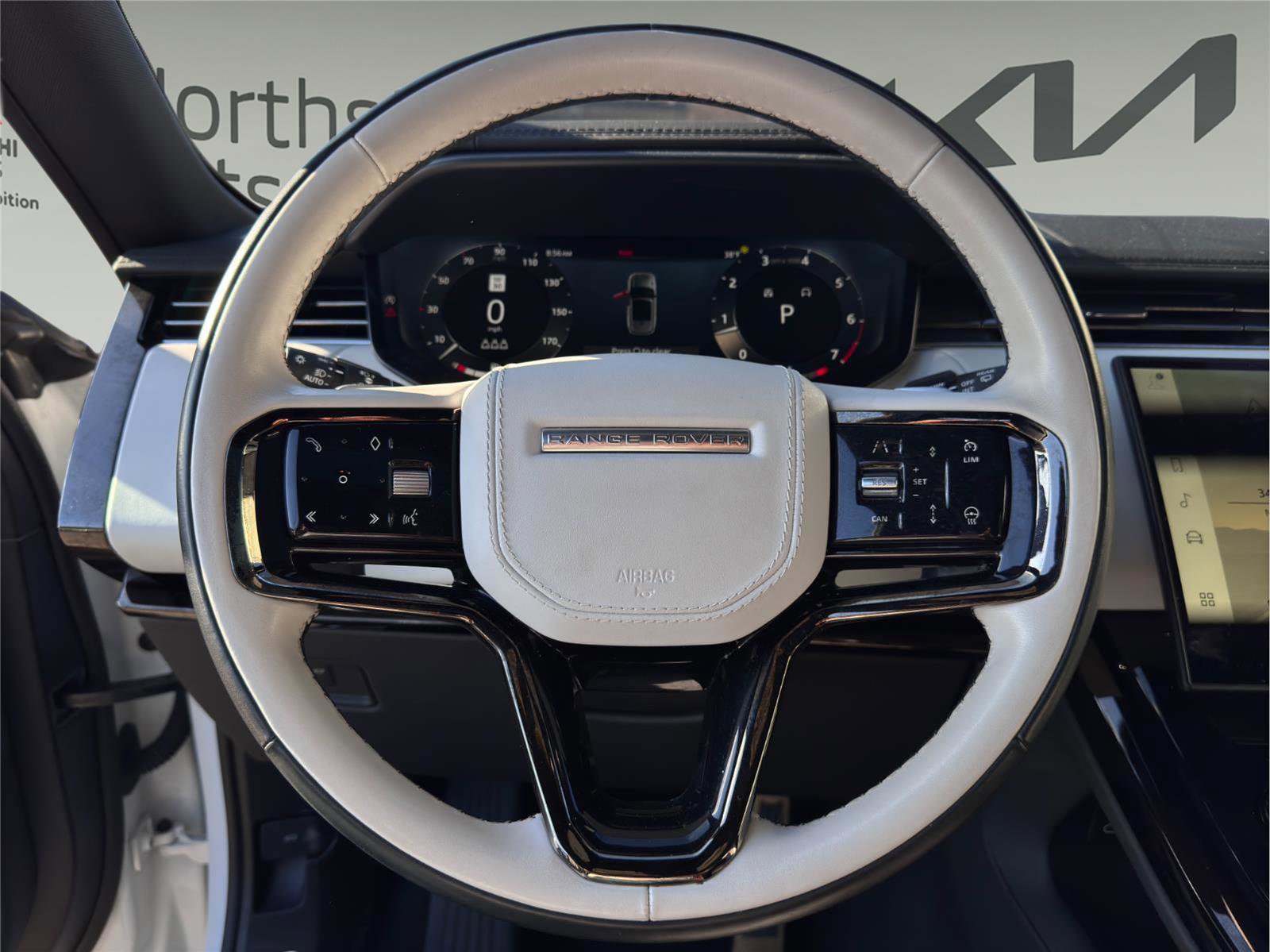 Used 2023 Land Rover Range Rover Sport SE Dynamic image 13