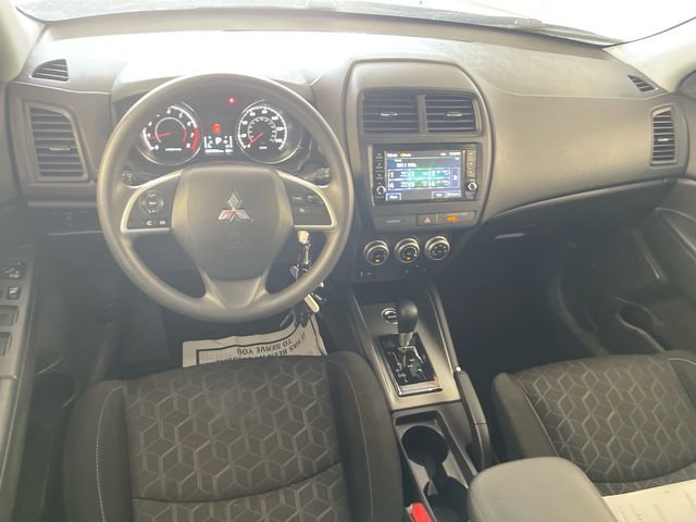 Used 2024 Mitsubishi Outlander Sport ES AWD/4WD image 17