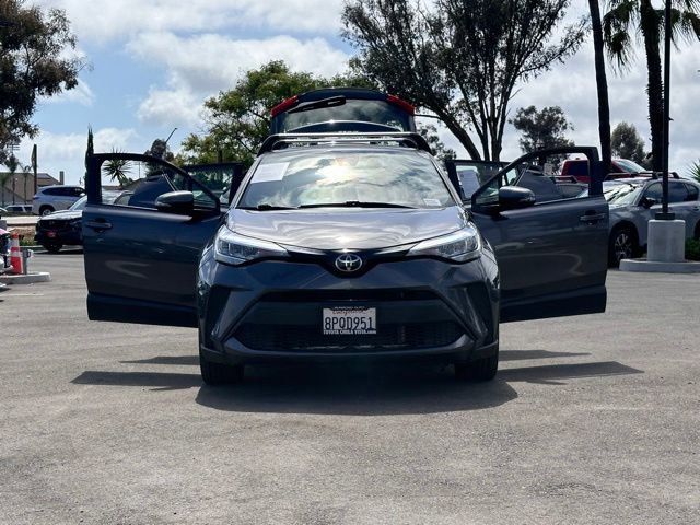 Used 2020 Toyota C-HR XLE FWD image 29