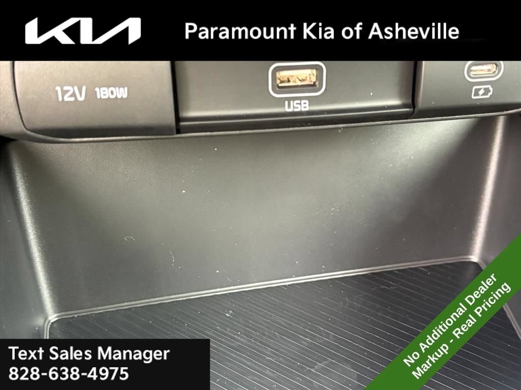 New 2026 Kia Niro LX FWD image 24