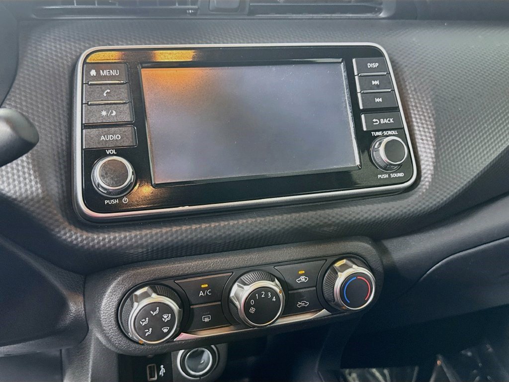 Used 2024 Nissan Kicks S FWD image 17