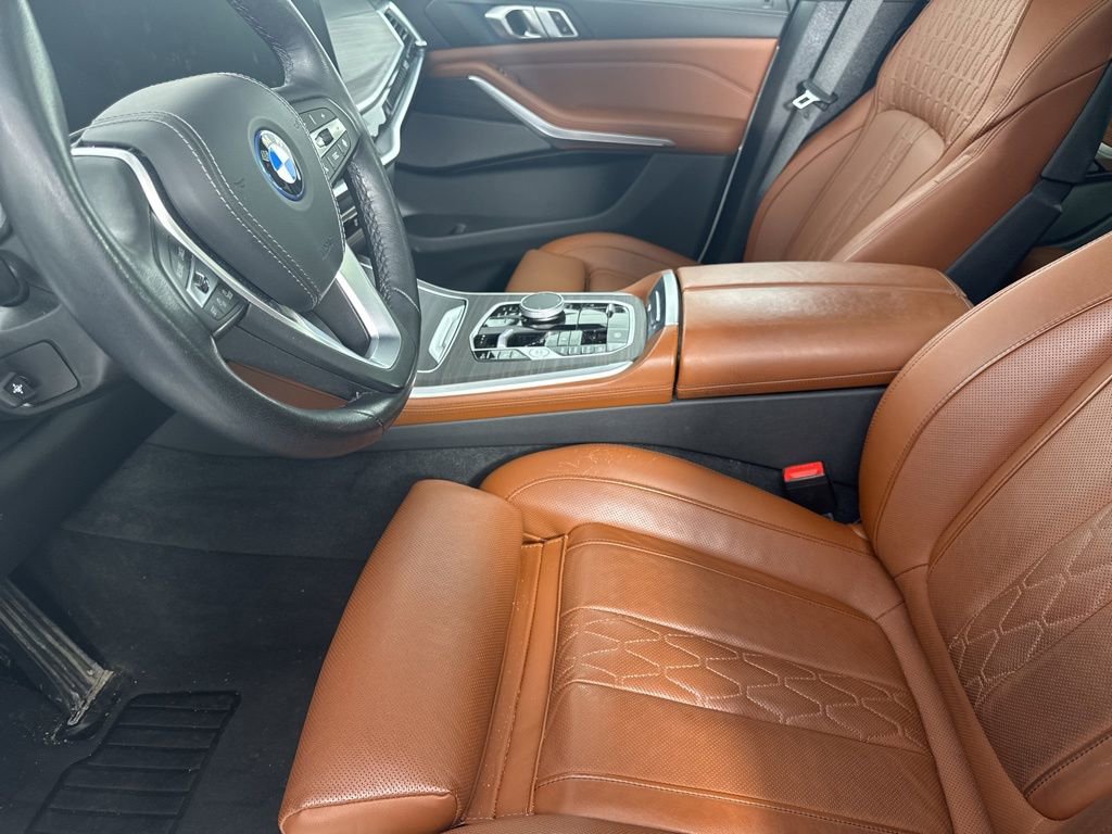 Certified 2024 BMW X5 xDrive50e w/ Premium Package AWD/4WD image 13