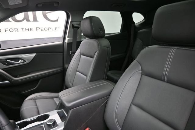 Used 2024 Chevrolet Blazer LT w/ Redline Edition FWD image 16