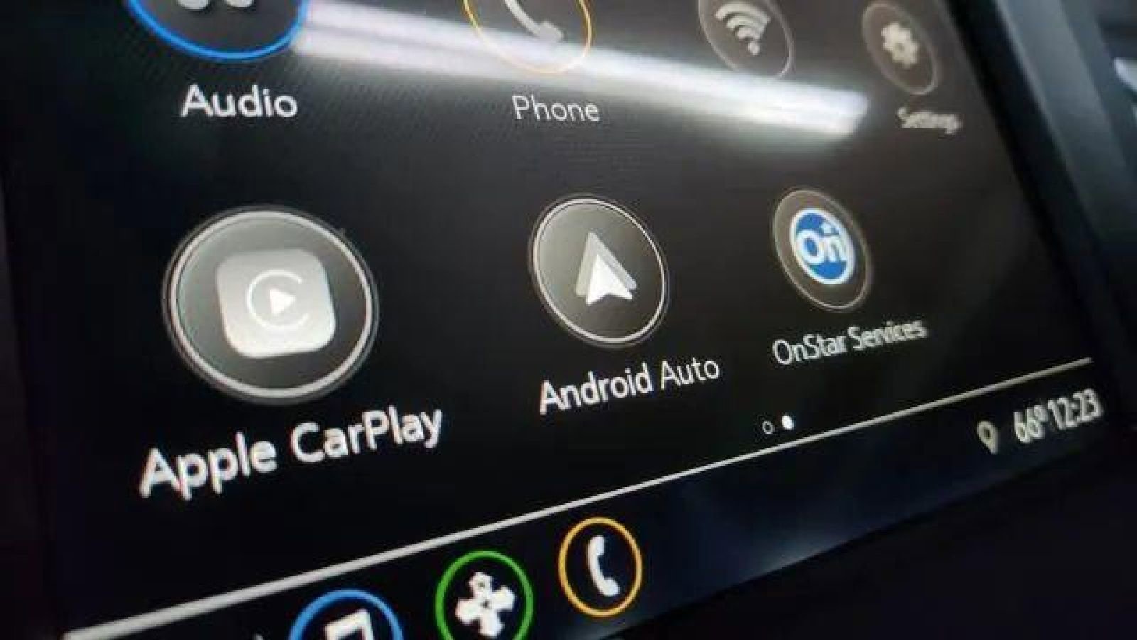 Used 2019 Chevrolet Equinox LS image 32