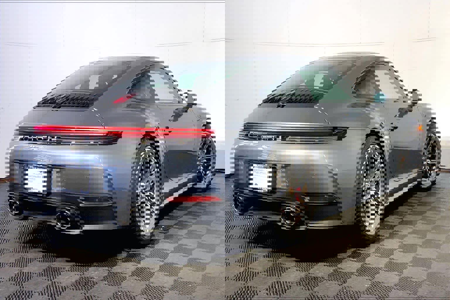 Used 2025 Porsche 911 Carrera S image 7