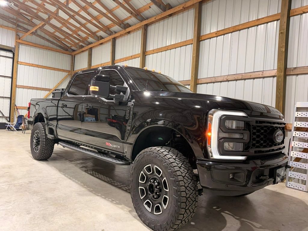 Used 2023 Ford F250 Lariat w/ Lariat Ultimate Package AWD/4WD image 31