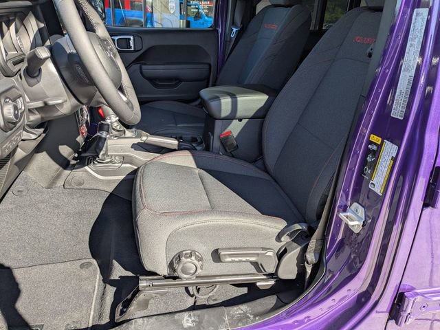 New 2026 Jeep Wrangler Unlimited Rubicon w/ Technology Group image 11