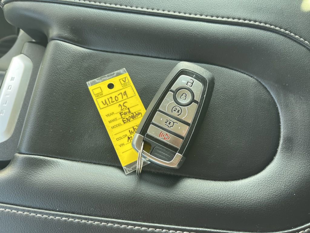 Used 2025 Ford Expedition Max Platinum image 25