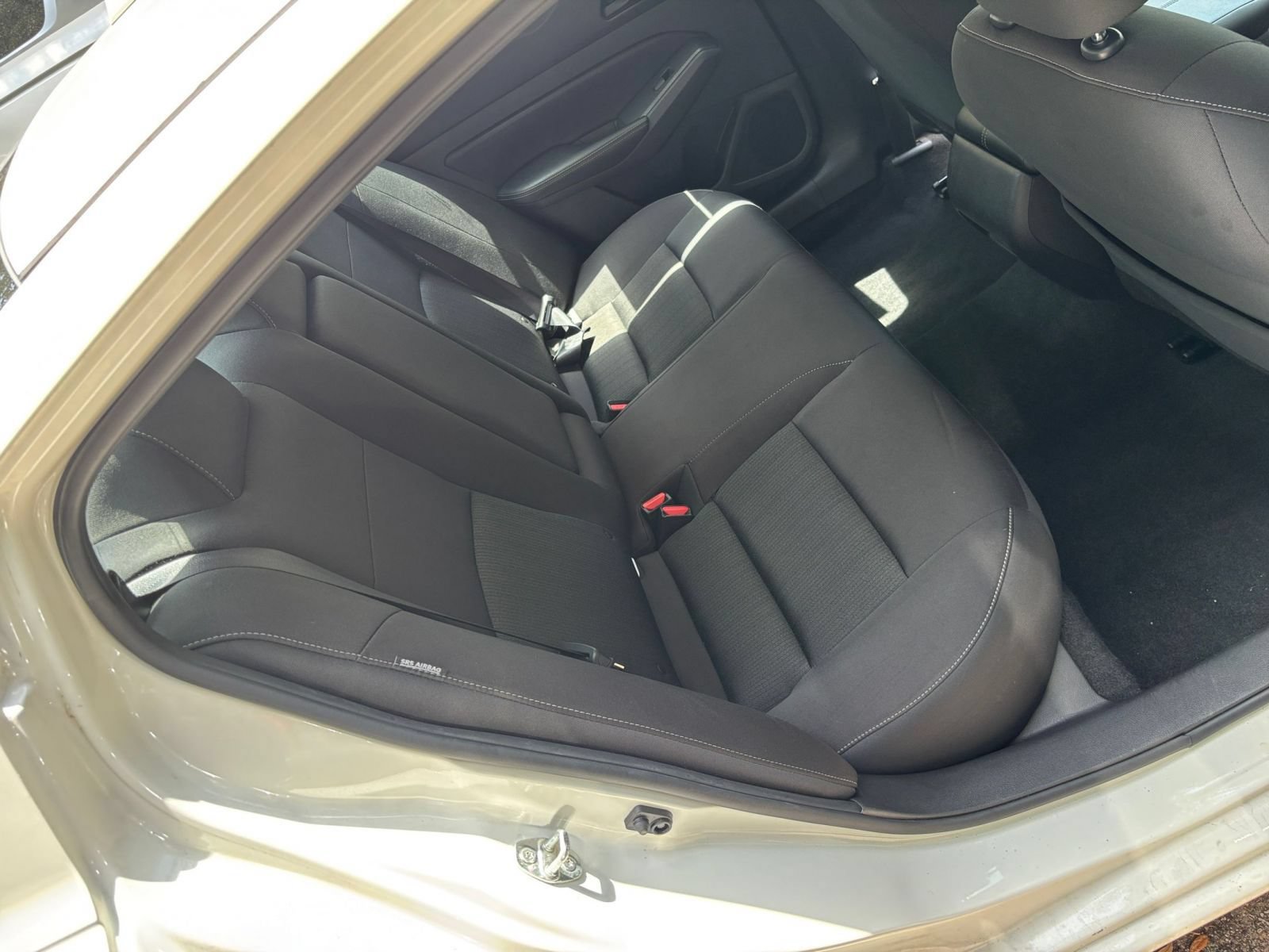 Used 2025 Nissan Altima 2.5 SV FWD image 39