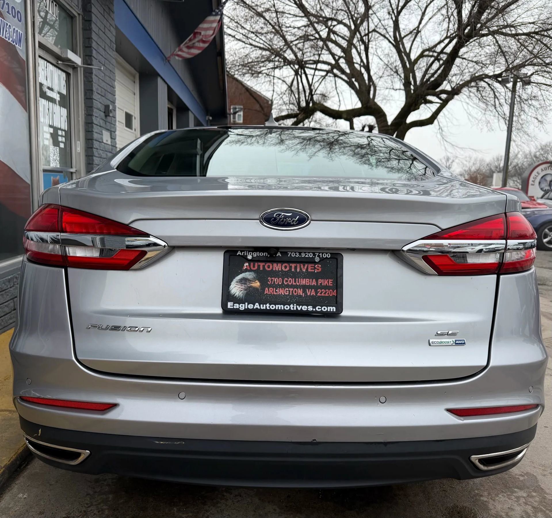 Used 2020 Ford Fusion SE image 4