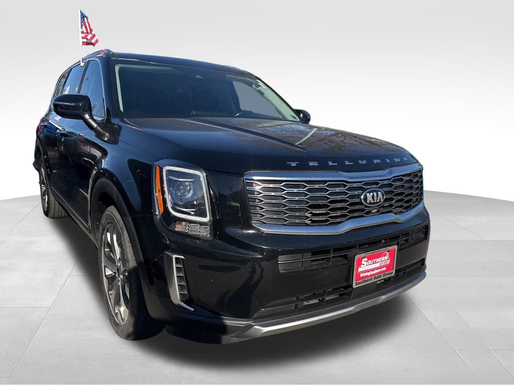 Used 2020 Kia Telluride S w/ S 8 Passenger Seating Package image 8