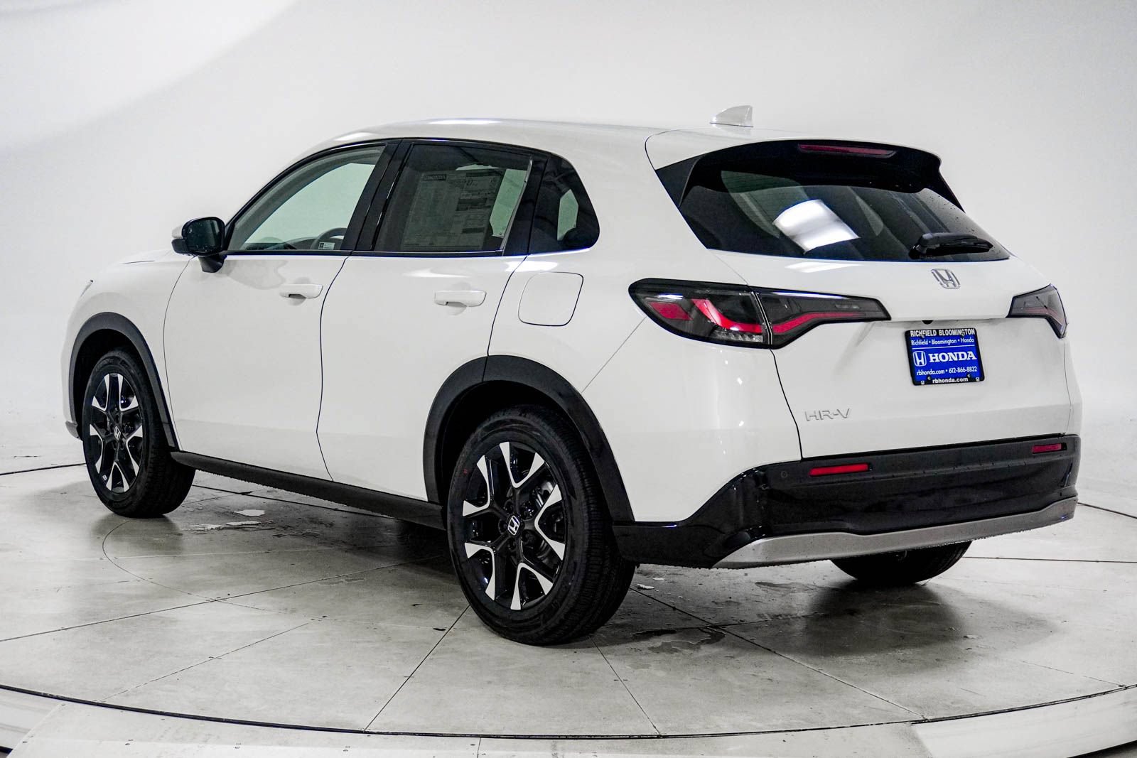 New 2027 Honda HR-V EX-L image 6