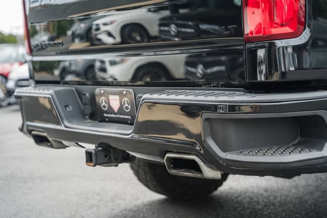 Used 2022 Chevrolet Silverado 1500 LT Trail Boss w/ LPO, Dark Essentials Package AWD/4WD image 9