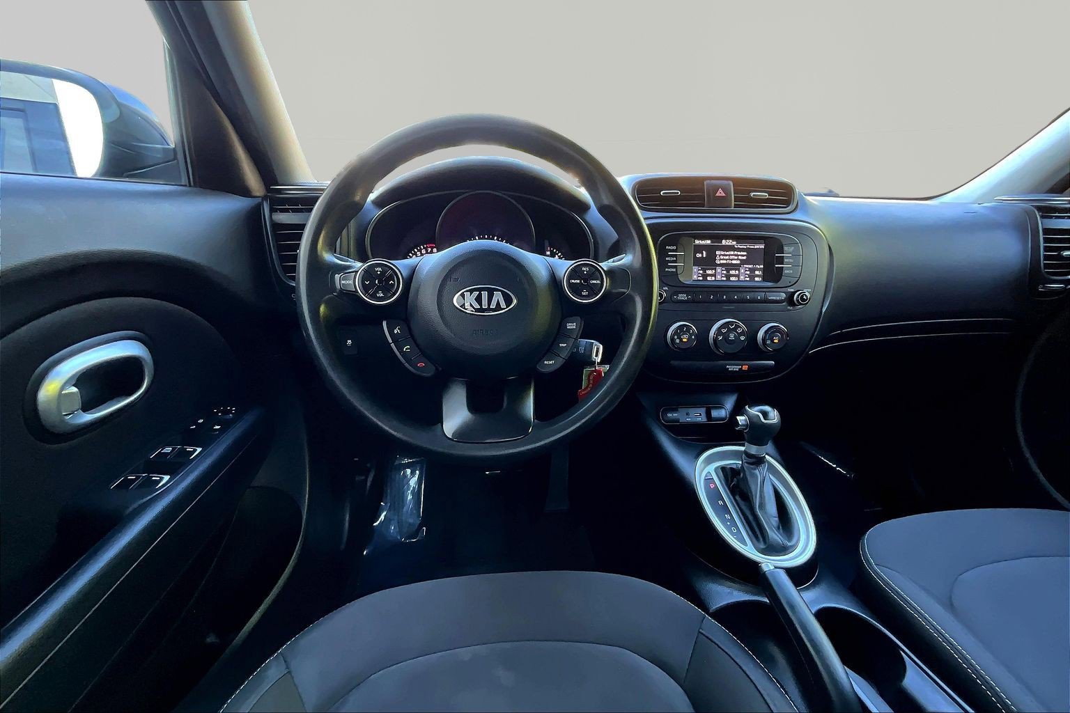 Used 2017 Kia Soul FWD image 8