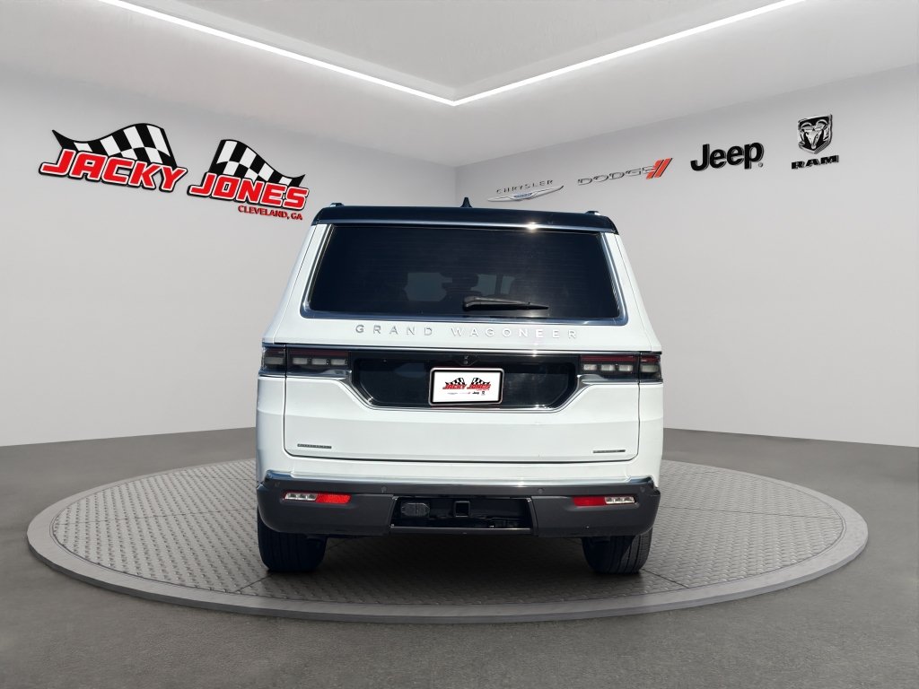 Used 2022 Jeep Grand Wagoneer Series I AWD/4WD image 7