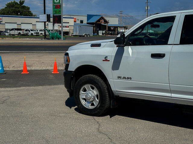 Used 2022 RAM 3500 Tradesman w/ Cold Weather Group image 9