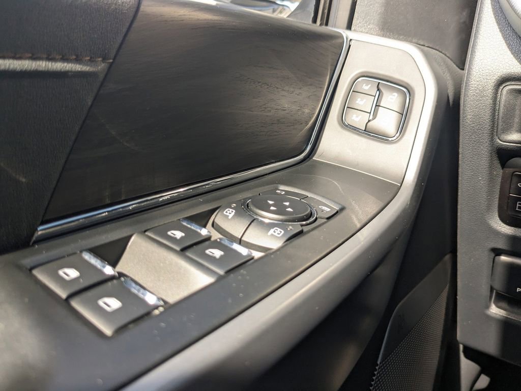 New 2025 Ford F150 Lariat w/ Equipment Group 501A Mid image 29