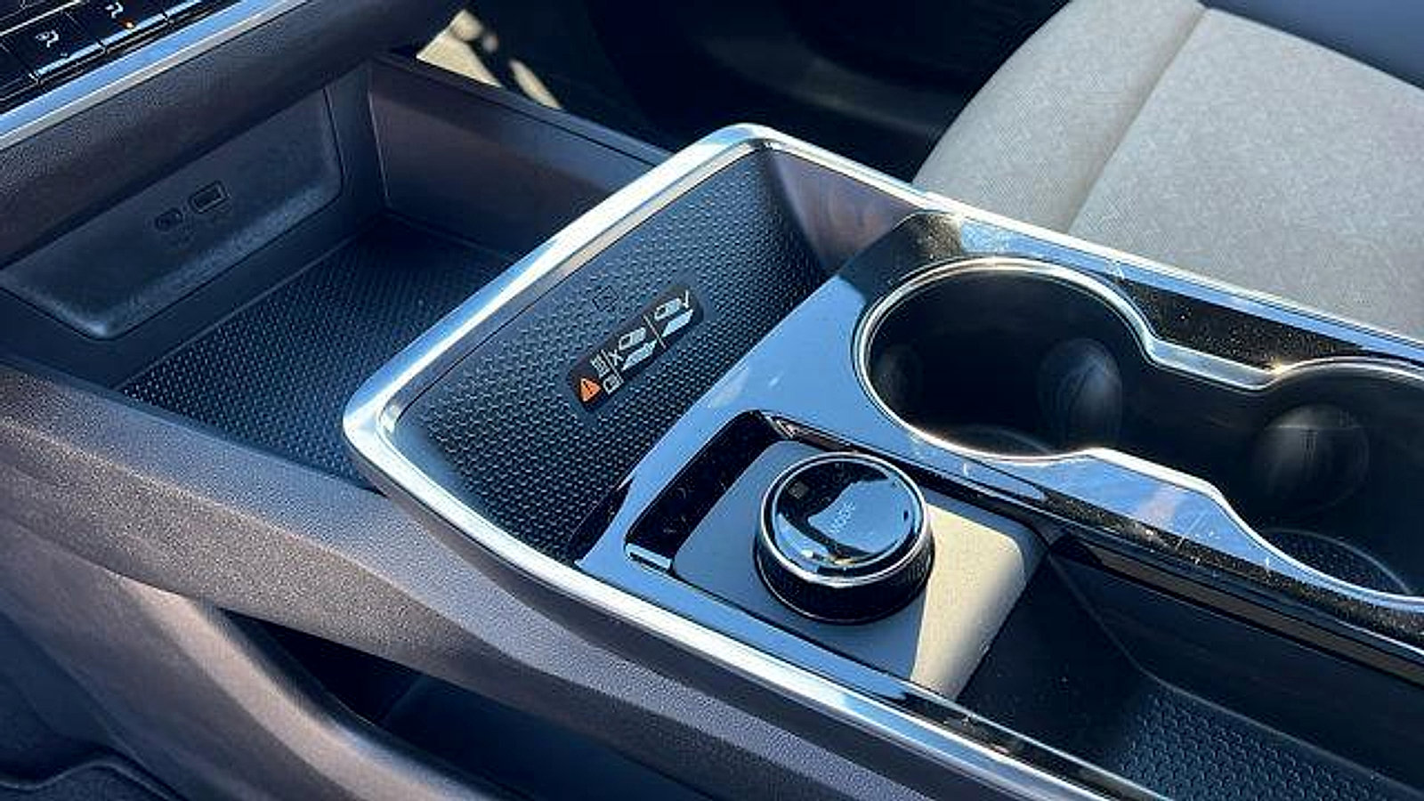 New 2026 Chevrolet Equinox ACTIV w/ Convenience Package III image 20