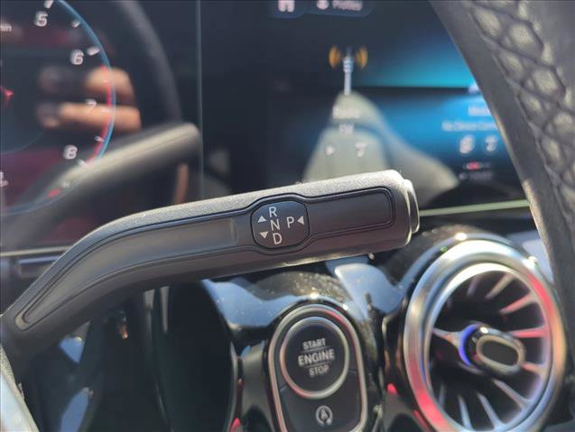 Used 2022 Mercedes-Benz GLA 250 w/ Premium Package Lite image 16