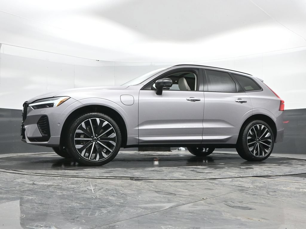 New 2026 Volvo XC60 T8 Ultra w/ Protection Package Premier AWD/4WD image 42