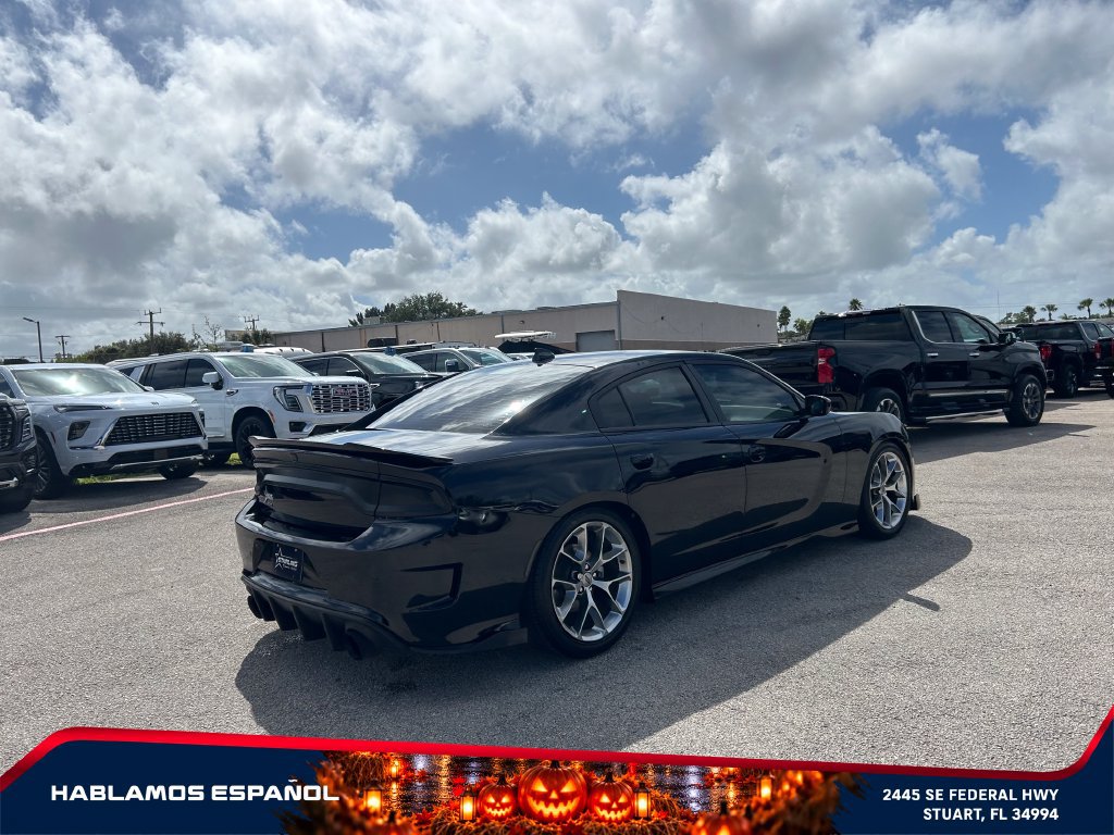 Used 2022 Dodge Charger GT w/ Navigation & Travel Group RWD image 7