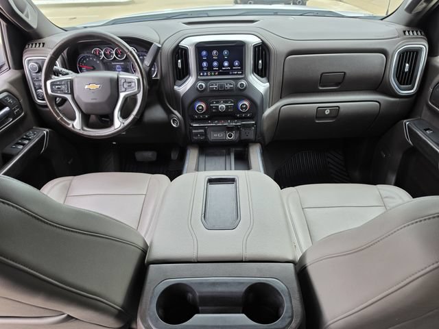 Used 2020 Chevrolet Silverado 1500 LTZ w/ LTZ Convenience Package AWD/4WD image 11