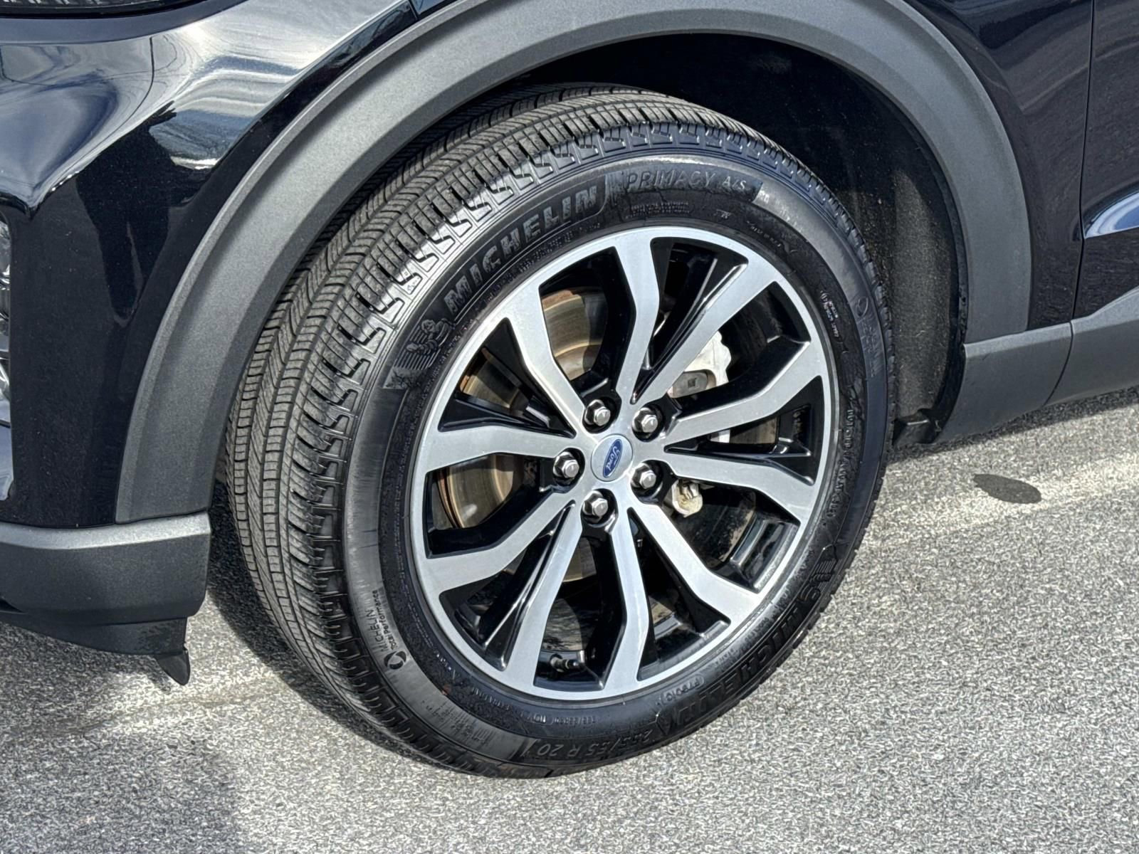 Used 2025 Ford Explorer ST-Line image 7