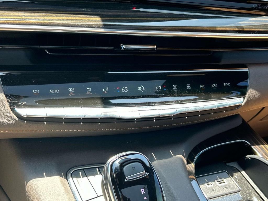 Used 2024 Cadillac Escalade ESV Sport w/ Touring Package AWD/4WD image 39