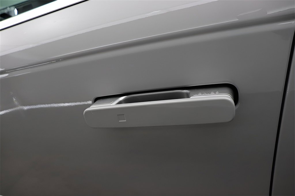 New 2026 Hyundai Ioniq 9 SE image 6