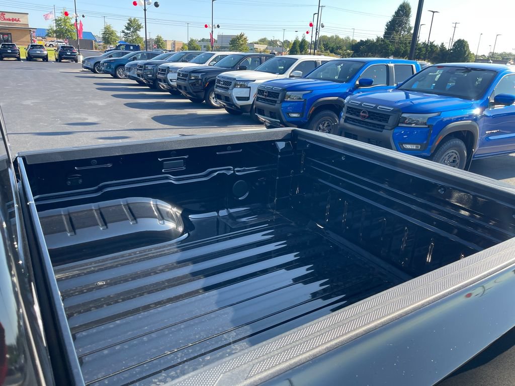 New 2027 Nissan Frontier S AWD/4WD image 9