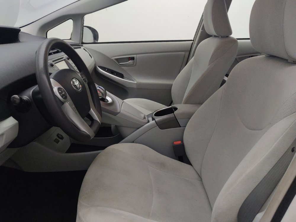 Used 2015 Toyota Prius Two image 17