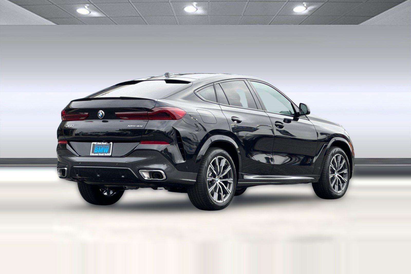 New 2026 BMW X6 xDrive40i w/ Premium Package AWD/4WD image 8