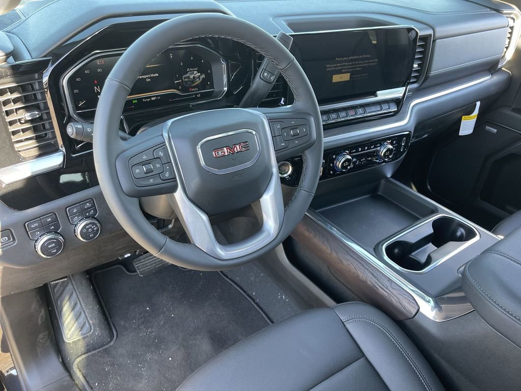 New 2025 GMC Sierra 2500 SLT w/ SLT Premium Package image 10