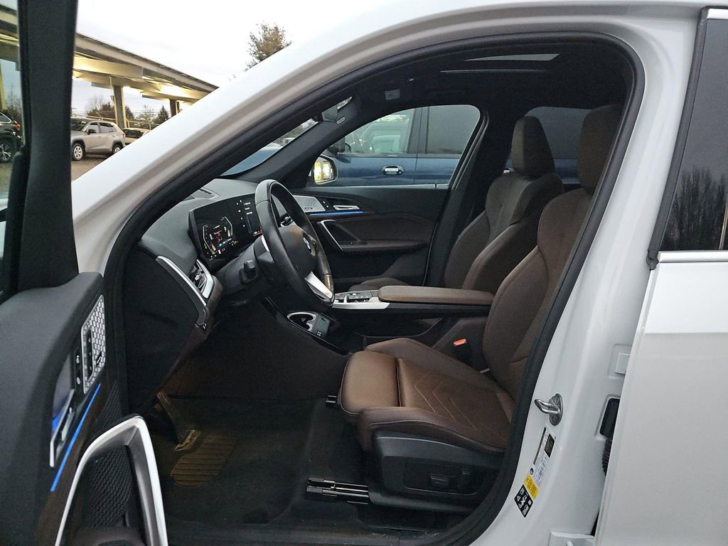 Certified 2023 BMW X1 xDrive28i w/ Premium Package image 13