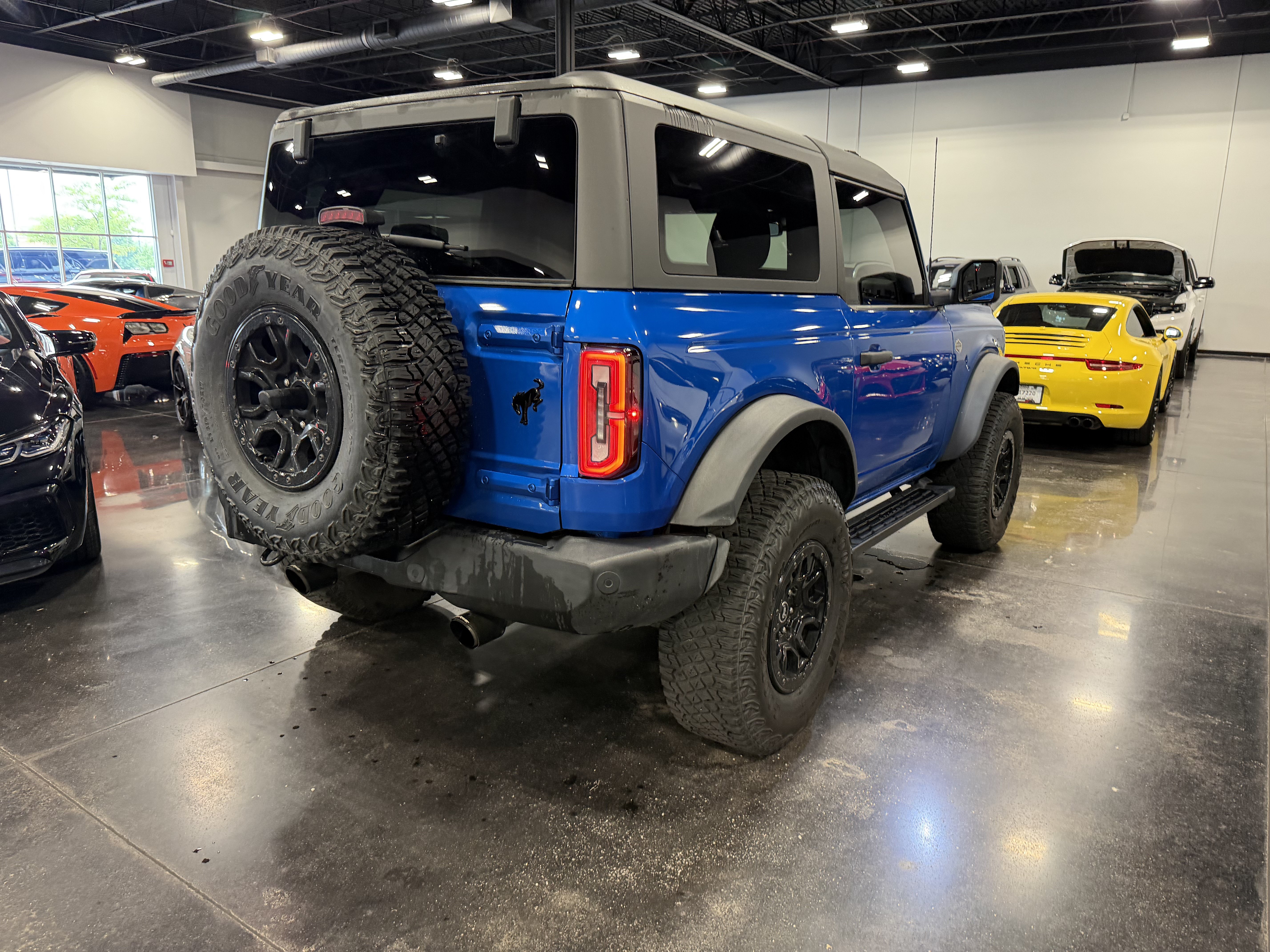 Used 2023 Ford Bronco Wildtrak AWD/4WD image 5