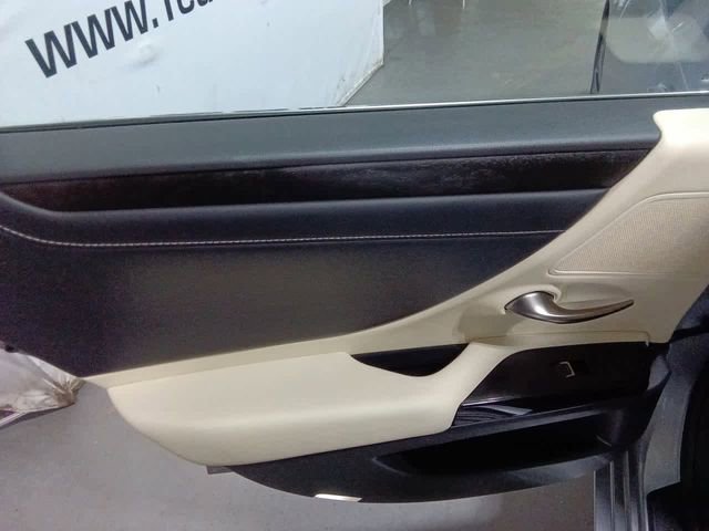 Used 2022 Lexus ES 250 w/ Premium Package image 23