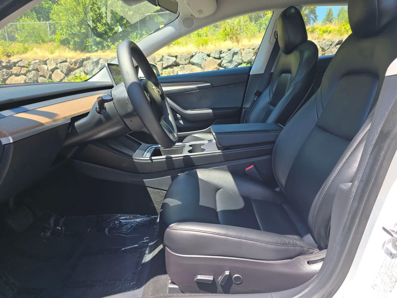 Used 2021 Tesla Model 3 Standard Range Plus RWD image 16