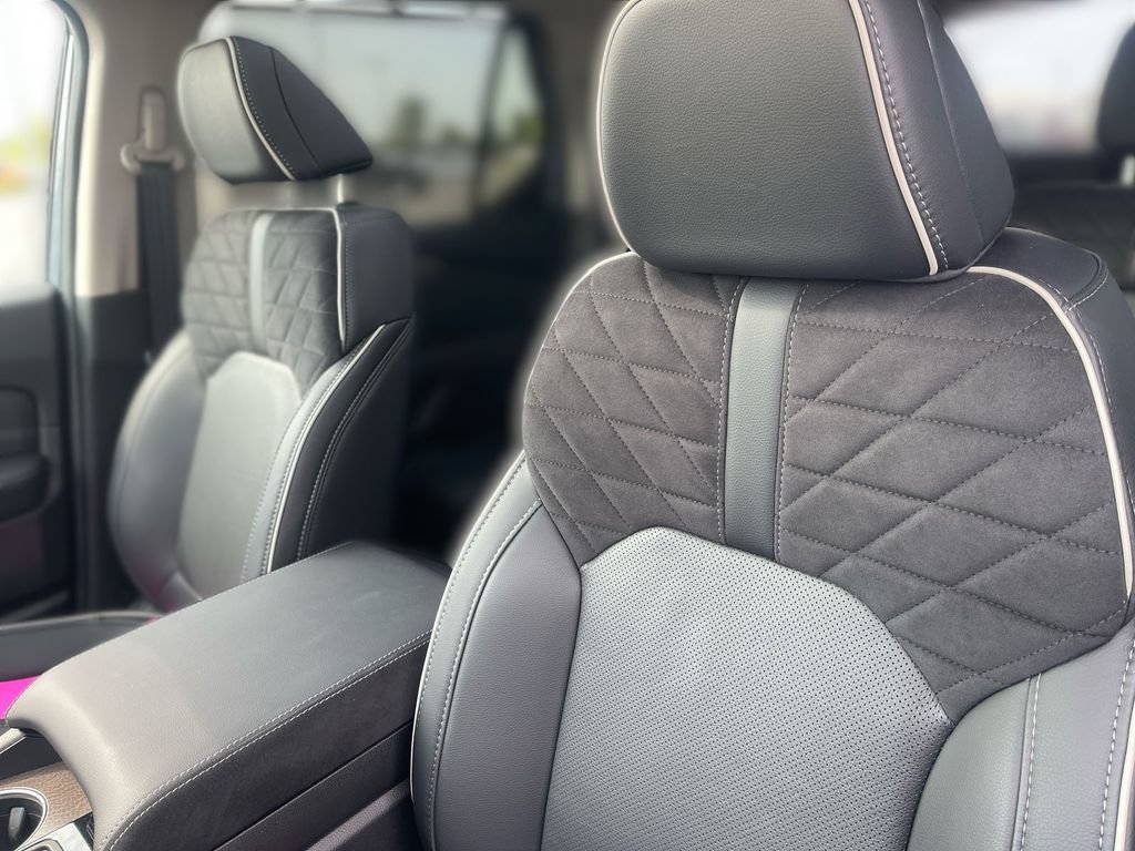 Used 2026 Honda Pilot Elite image 17