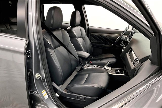 Used 2022 Mitsubishi Outlander SEL image 7