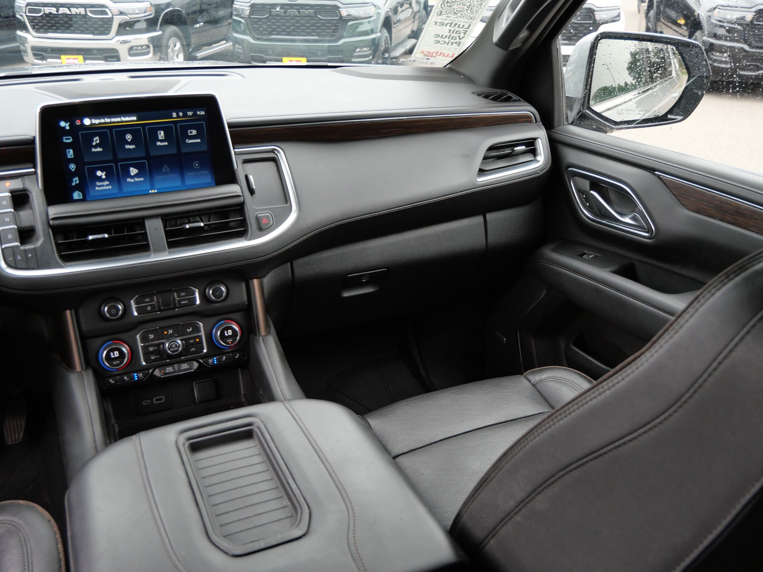 Used 2024 Chevrolet Suburban High Country w/ Max Trailering Package AWD/4WD image 11