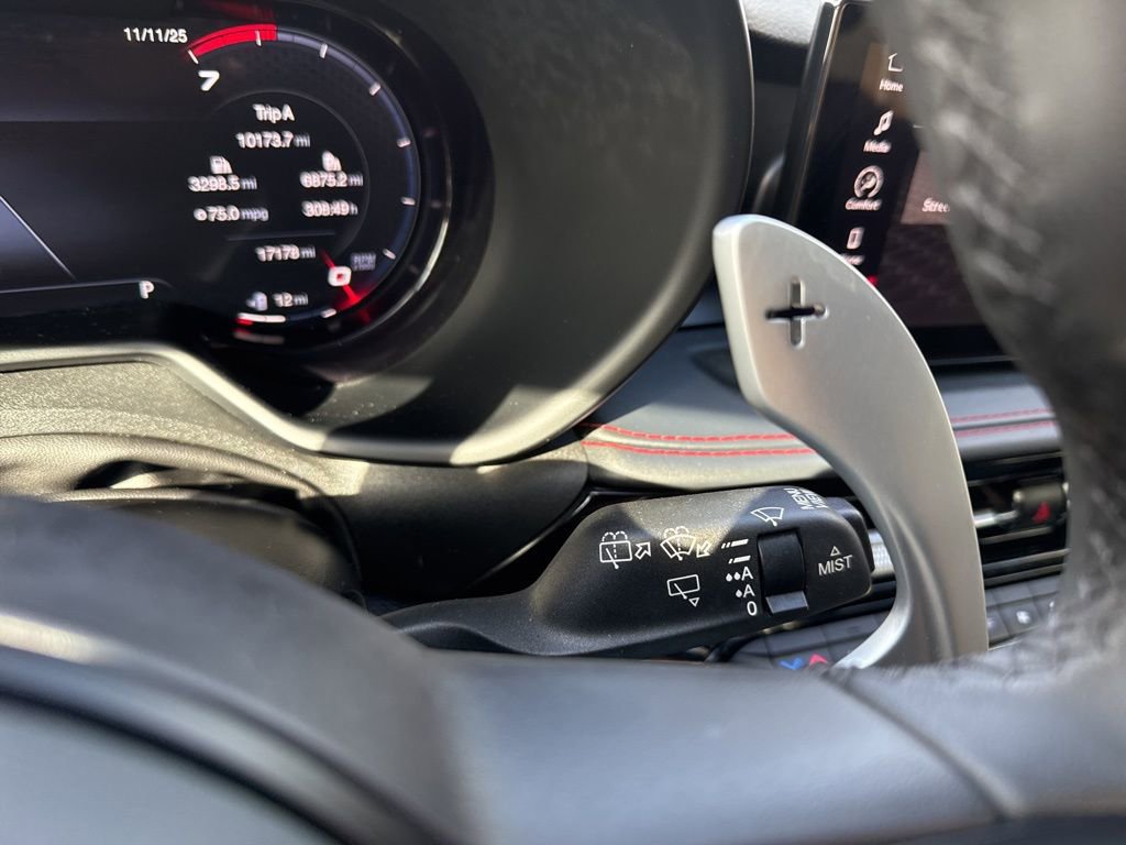 Used 2024 Dodge Hornet R/T image 43