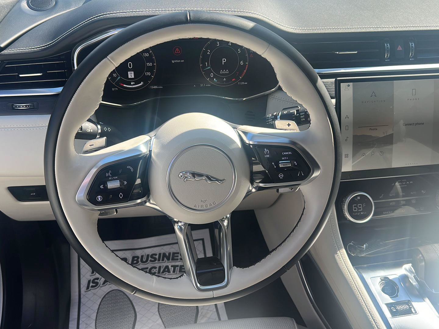 Certified 2026 Jaguar F-PACE R-Dynamic S AWD/4WD image 11
